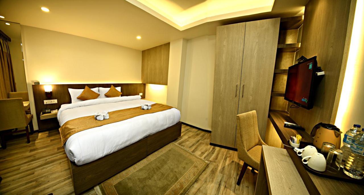 The Milestone Hotel Kathmandu Exterior photo